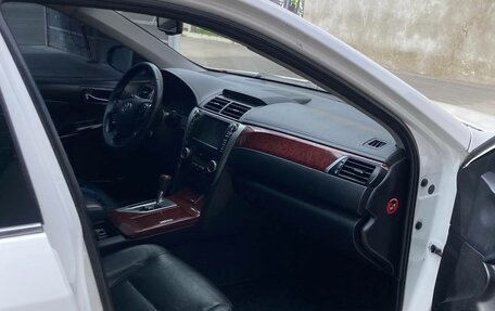 Toyota Camry, 2012 год, 1 499 999 рублей, 8 фотография