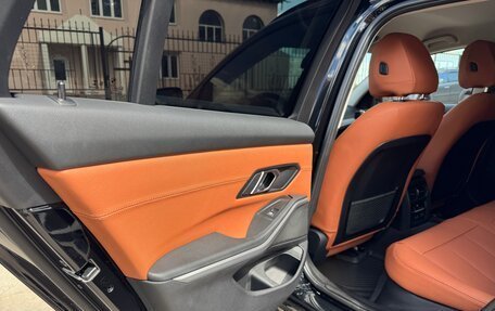 BMW 3 серия, 2019 год, 2 999 000 рублей, 13 фотография