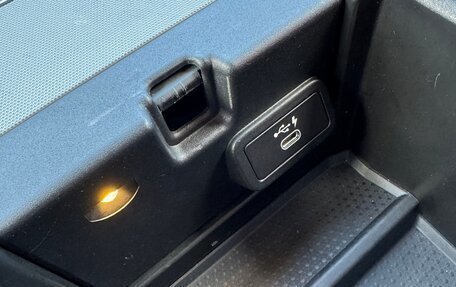 BMW 3 серия, 2019 год, 2 999 000 рублей, 19 фотография