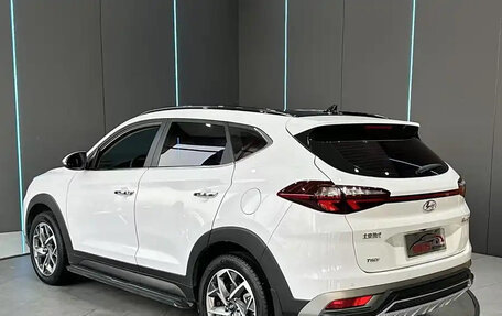 Hyundai Tucson III, 2020 год, 1 750 000 рублей, 6 фотография