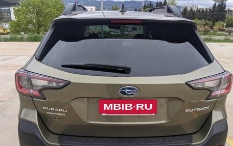 Subaru Outback IV рестайлинг, 2021 год, 2 700 000 рублей, 6 фотография