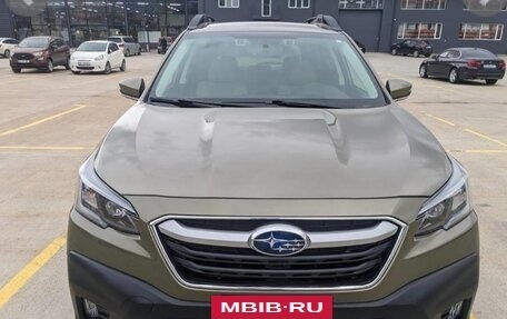 Subaru Outback IV рестайлинг, 2021 год, 2 700 000 рублей, 2 фотография
