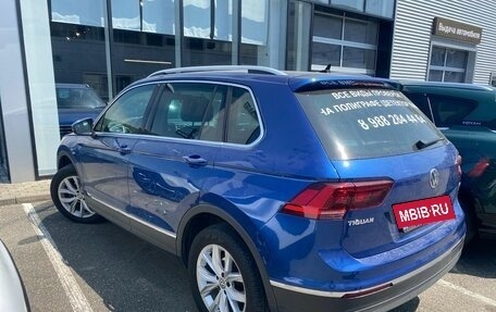 Volkswagen Tiguan II, 2018 год, 2 530 000 рублей, 2 фотография