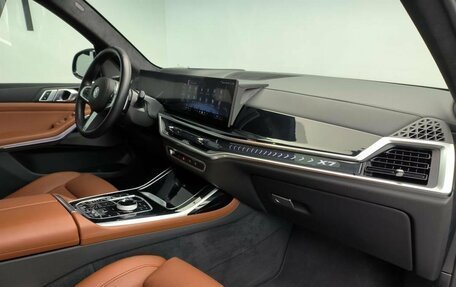 BMW X7, 2023 год, 15 330 000 рублей, 7 фотография