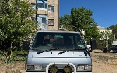 Mitsubishi Delica III, 1989 год, 300 000 рублей, 1 фотография