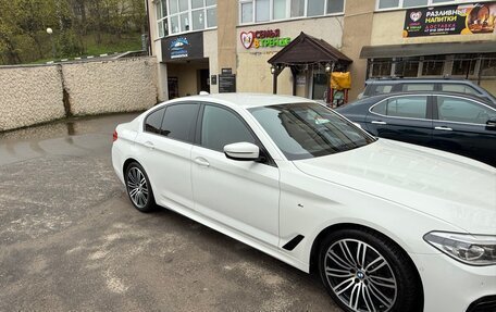 BMW 5 серия, 2018 год, 4 300 000 рублей, 2 фотография