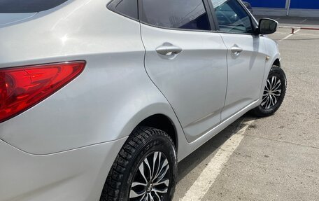 Hyundai Accent IV, 2011 год, 880 000 рублей, 8 фотография