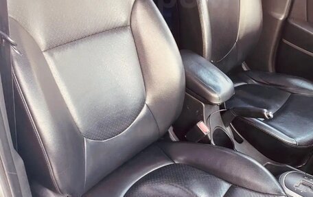 Hyundai Accent IV, 2011 год, 880 000 рублей, 19 фотография