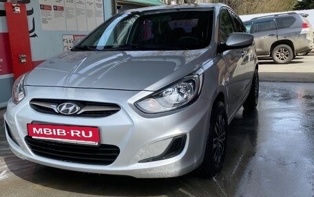 Hyundai Accent IV, 2011 год, 880 000 рублей, 6 фотография