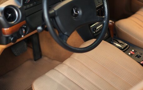 Mercedes-Benz W123, 1984 год, 1 800 000 рублей, 18 фотография