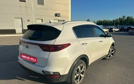 KIA Sportage IV рестайлинг, 2021 год, 2 392 000 рублей, 3 фотография