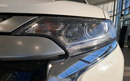 Mitsubishi Outlander III рестайлинг 3, 2019 год, 2 177 000 рублей, 21 фотография