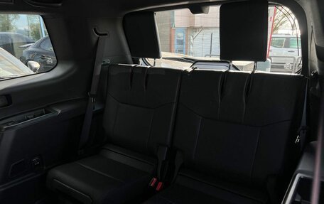Toyota Land Cruiser Prado, 2024 год, 10 490 000 рублей, 10 фотография