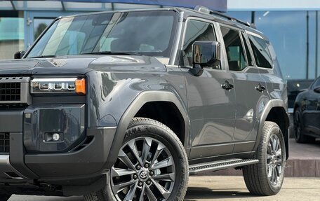 Toyota Land Cruiser Prado, 2024 год, 10 490 000 рублей, 6 фотография