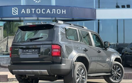 Toyota Land Cruiser Prado, 2024 год, 10 490 000 рублей, 3 фотография