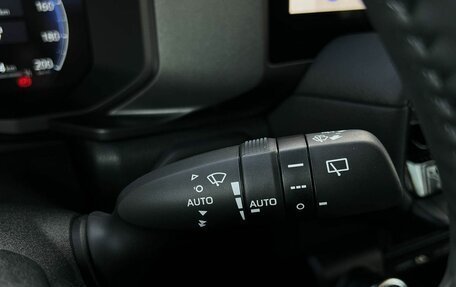 Toyota Land Cruiser Prado, 2024 год, 10 490 000 рублей, 18 фотография