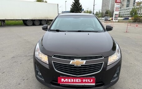 Chevrolet Cruze II, 2014 год, 830 000 рублей, 8 фотография