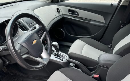 Chevrolet Cruze II, 2014 год, 830 000 рублей, 21 фотография