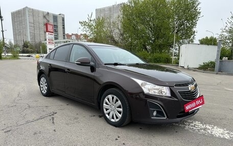 Chevrolet Cruze II, 2014 год, 830 000 рублей, 7 фотография