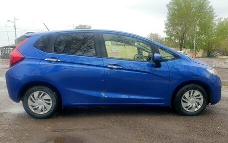 Honda Fit III, 2016 год, 830 000 рублей, 10 фотография