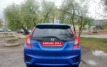 Honda Fit III, 2016 год, 830 000 рублей, 5 фотография