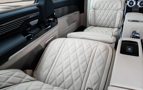 Mercedes-Benz V-Класс, 2024 год, 27 690 000 рублей, 10 фотография