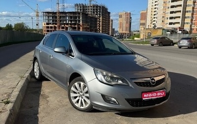Opel Astra J, 2010 год, 585 000 рублей, 1 фотография