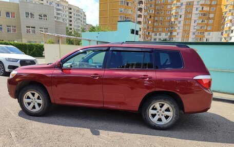 Toyota Highlander III, 2010 год, 1 820 000 рублей, 7 фотография