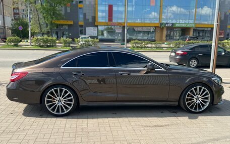 Mercedes-Benz CLS, 2015 год, 3 050 000 рублей, 4 фотография