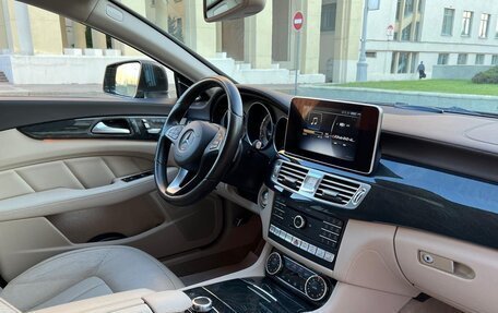 Mercedes-Benz CLS, 2015 год, 3 050 000 рублей, 8 фотография