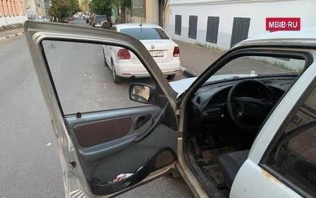 Chevrolet Niva I рестайлинг, 2004 год, 290 000 рублей, 11 фотография