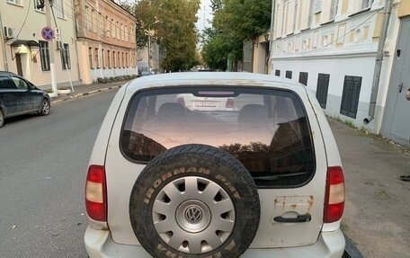 Chevrolet Niva I рестайлинг, 2004 год, 290 000 рублей, 16 фотография