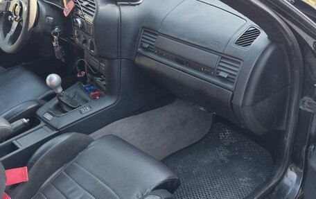 BMW 3 серия, 1994 год, 1 100 000 рублей, 16 фотография