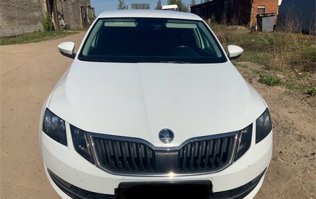 Skoda Octavia, 2018 год, 1 740 000 рублей, 2 фотография