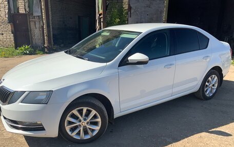 Skoda Octavia, 2018 год, 1 740 000 рублей, 6 фотография