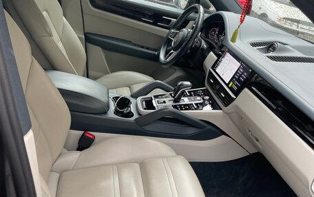 Porsche Cayenne III, 2020 год, 9 999 000 рублей, 10 фотография