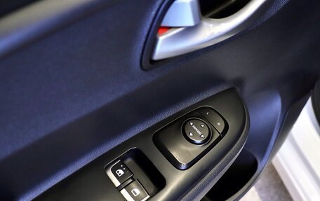 KIA Rio IV, 2021 год, 1 570 000 рублей, 9 фотография