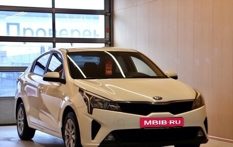 KIA Rio IV, 2021 год, 1 570 000 рублей, 32 фотография