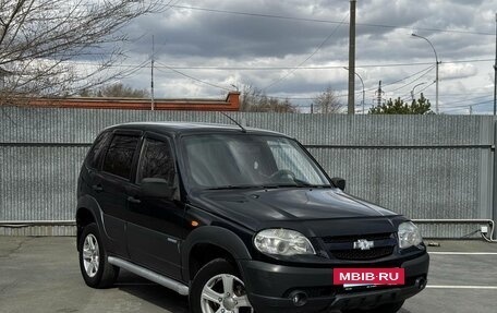 Chevrolet Niva I рестайлинг, 2010 год, 435 000 рублей, 4 фотография