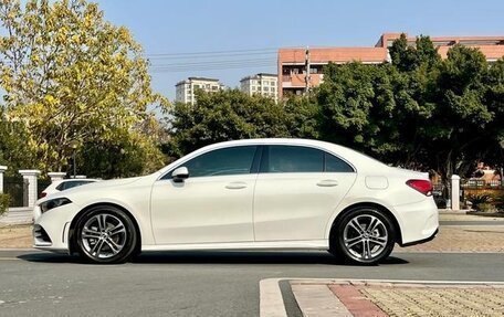 Mercedes-Benz A-Класс, 2021 год, 1 640 400 рублей, 4 фотография