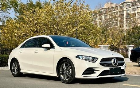 Mercedes-Benz A-Класс, 2021 год, 1 640 400 рублей, 3 фотография