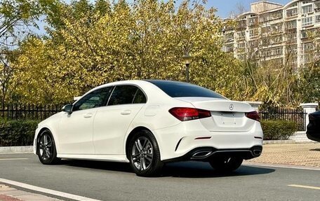 Mercedes-Benz A-Класс, 2021 год, 1 640 400 рублей, 6 фотография