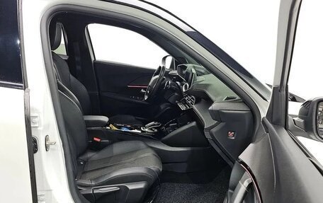 Peugeot 2008 II, 2021 год, 1 630 600 рублей, 6 фотография