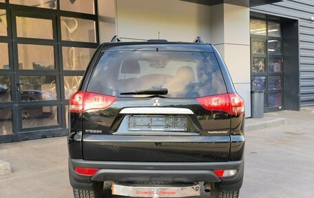 Mitsubishi Pajero Sport II рестайлинг, 2014 год, 1 687 000 рублей, 6 фотография