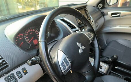 Mitsubishi Pajero Sport II рестайлинг, 2014 год, 1 687 000 рублей, 15 фотография