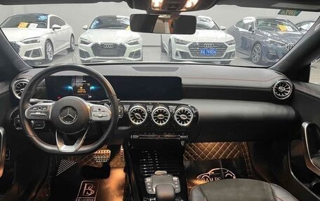 Mercedes-Benz CLA, 2021 год, 2 200 000 рублей, 9 фотография