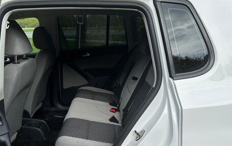 Volkswagen Tiguan I, 2011 год, 990 000 рублей, 14 фотография