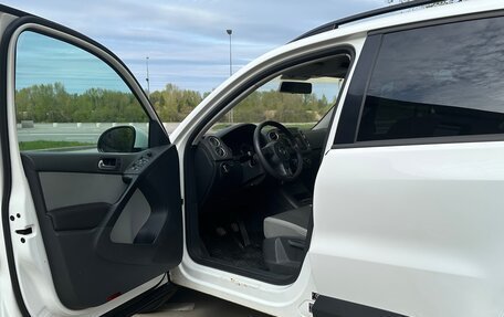 Volkswagen Tiguan I, 2011 год, 990 000 рублей, 18 фотография