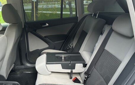 Volkswagen Tiguan I, 2011 год, 990 000 рублей, 15 фотография