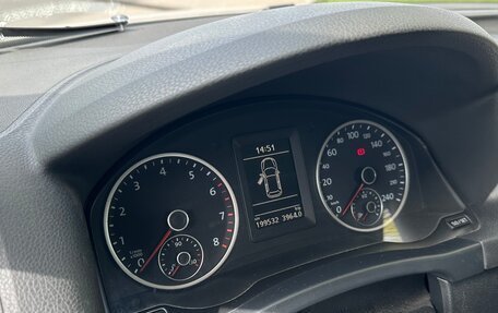 Volkswagen Tiguan I, 2011 год, 990 000 рублей, 26 фотография